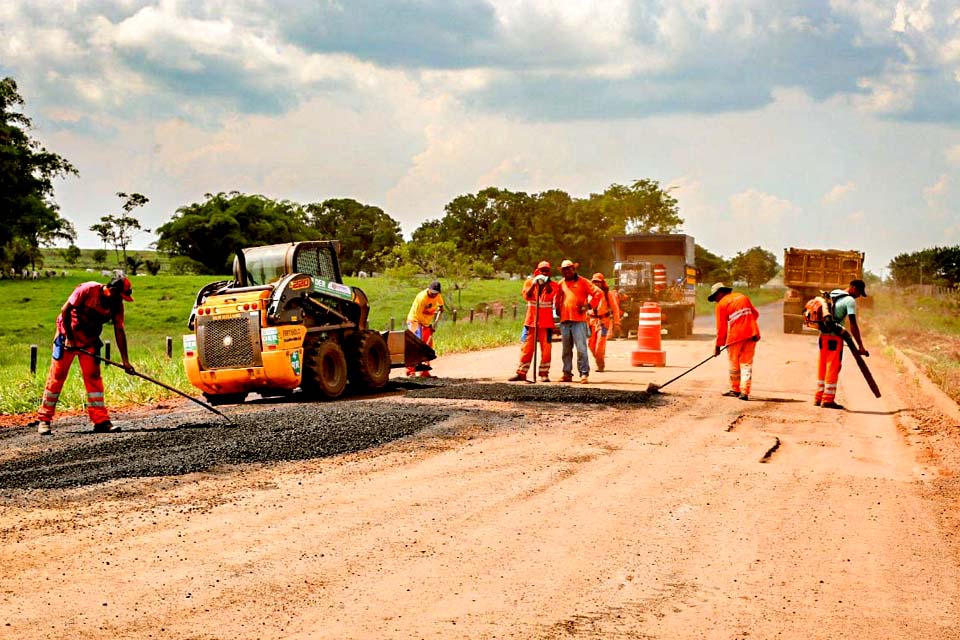 DER retoma serviços de manutenção na rodovia 471