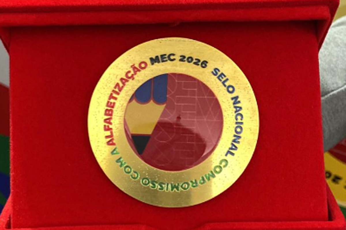 Rolim de Moura conquista Selo Ouro nacional e se destaca como referência em alfabetização no Brasil