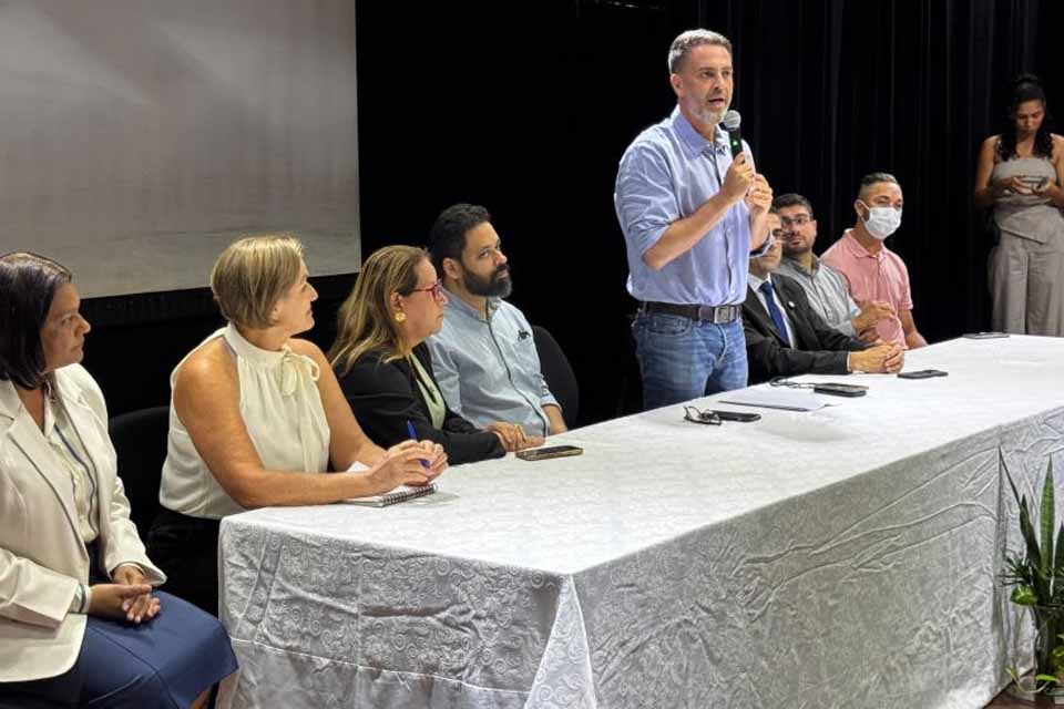 SINTERO acompanha anúncio da Prefeitura sobre valorização da educação municipal
