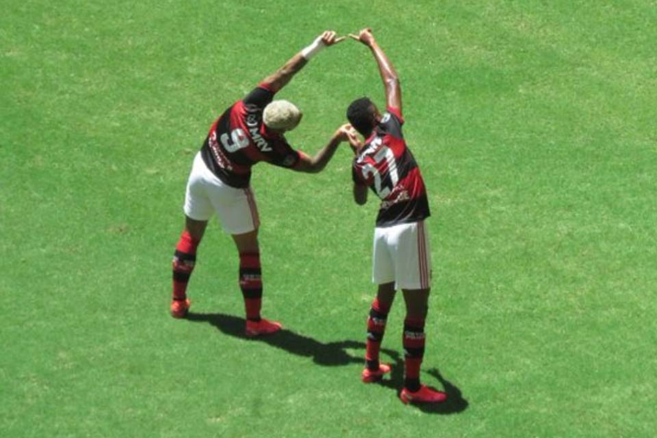 VÍDEO - Flamengo bate o Athletico-PR e conquista seu primeiro título em 2020; Gols e Melhores Momentos