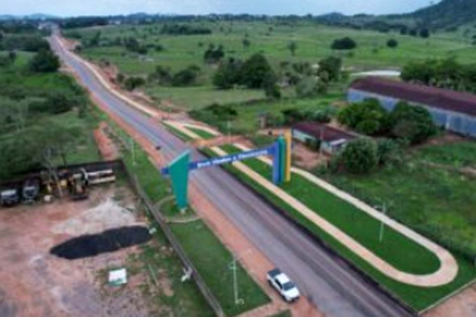 Obras executadas pelo Governo do Estado transformam municípios de Rondônia