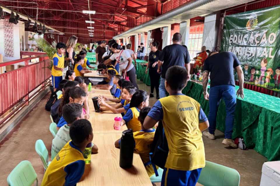 Semana do Meio Ambiente começa com oficinas de reciclagem na Estrada de Ferro Madeira-Mamoré