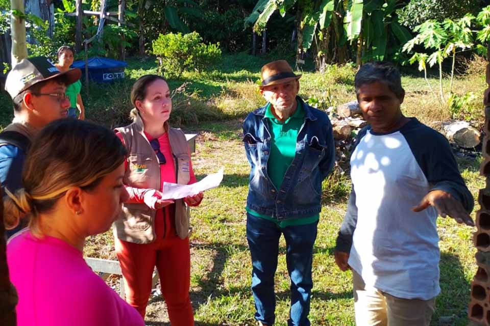 Município e Estado realizam visita técnica para apoiar agroindústria de mel em Calama, no baixo Madeira