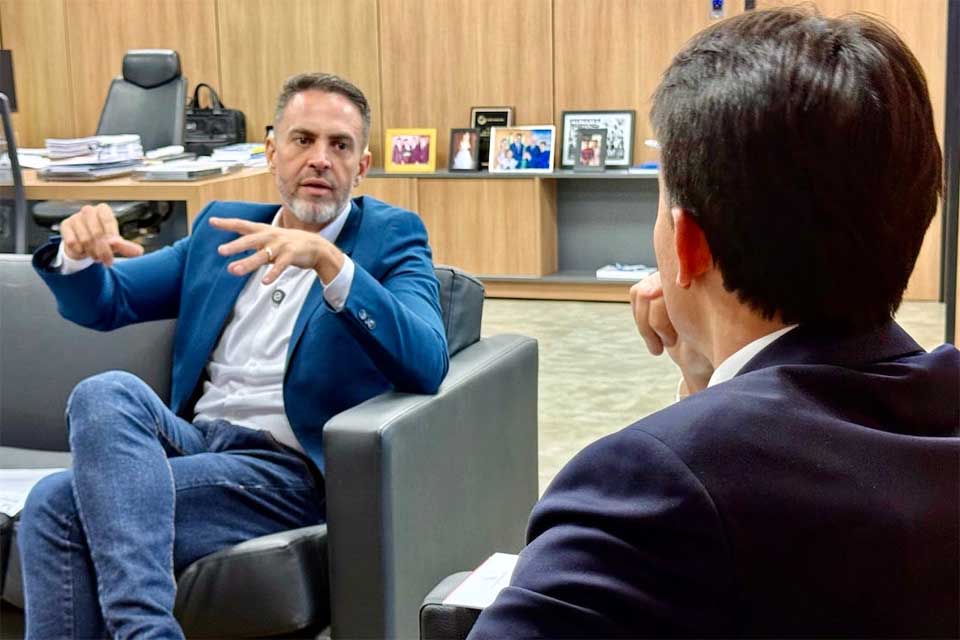 Léo Moraes busca em Brasília solução para alfandegamento do aeroporto e investimentos logísticos para Porto Velho