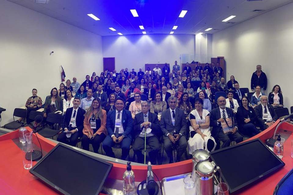 Escola do Legislativo presente no encontro da Abel em Minas Gerais