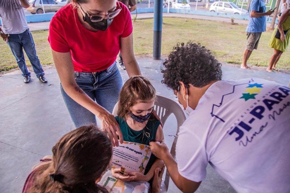 Vacina para crianças entre 3 e 5 anos está disponível todos os dias