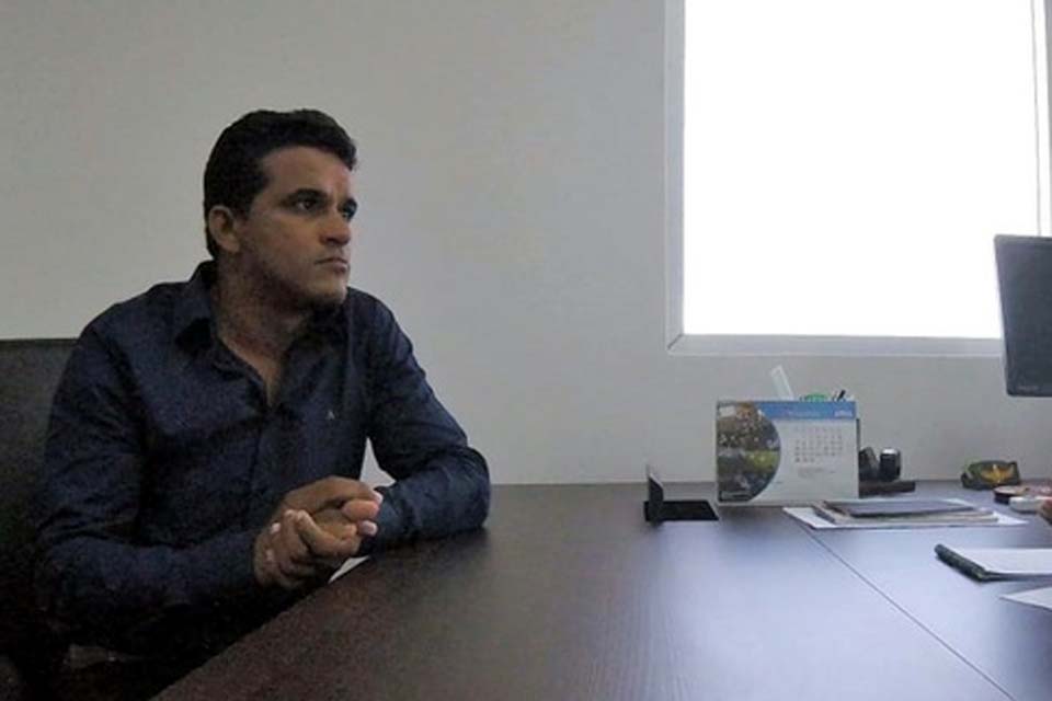 TCE de Rondônia considera licitação ilegal e multa presidente de Câmara de Vereadores do interior