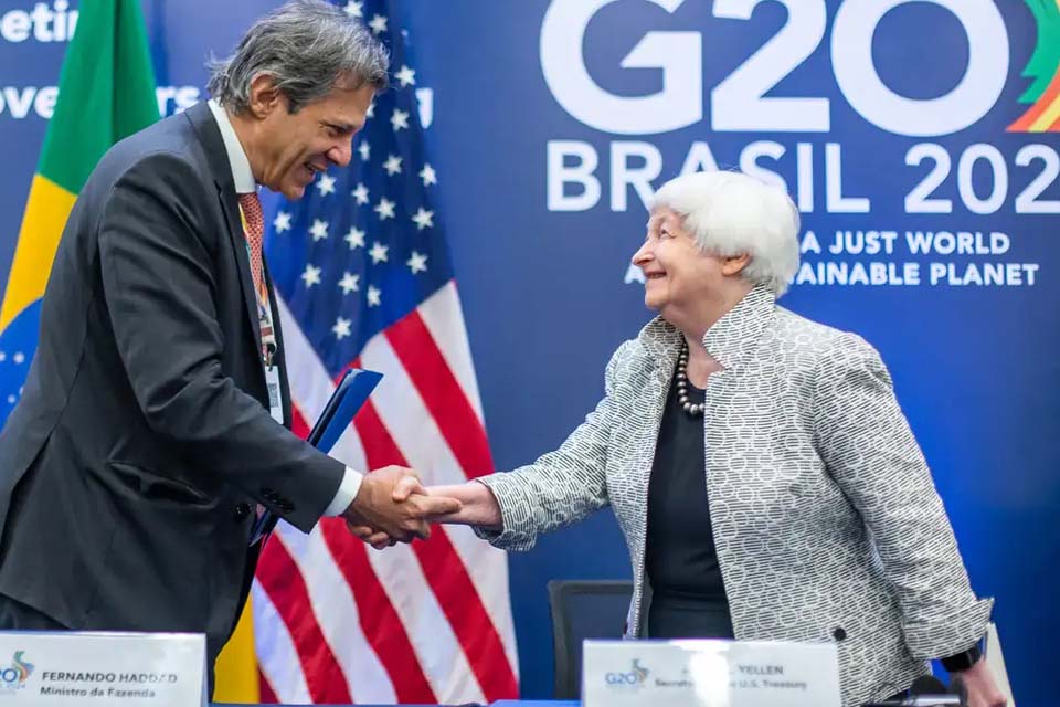 Brasil e Estados Unidos firmam parceria sobre clima