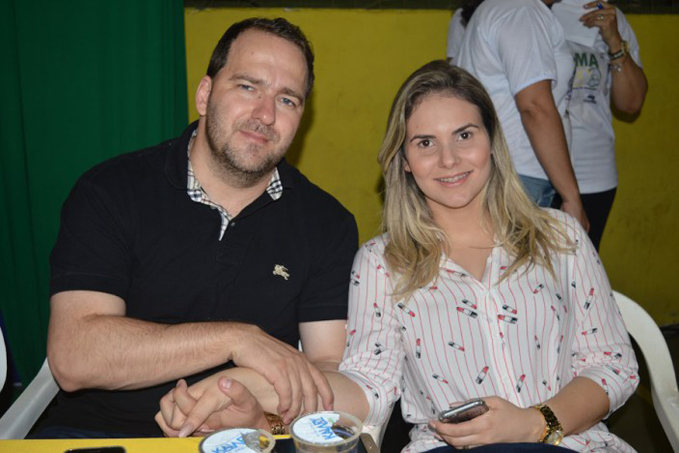 Tribunal de Justiça de Rondônia determina desbloqueio de bens do casal político Alex e Carla Redano