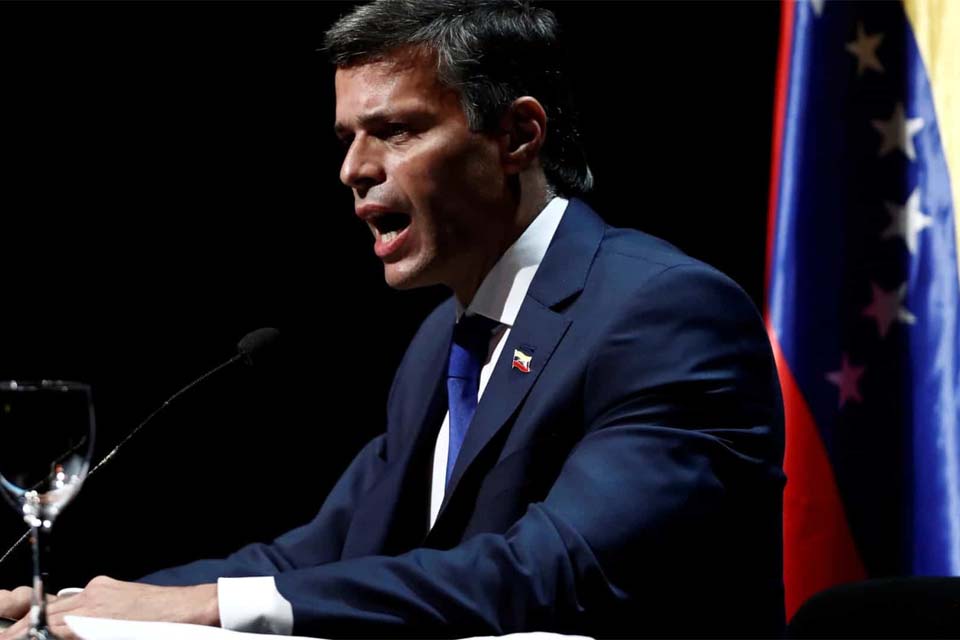 Leopoldo López diz que nunca quis fugir e quer 