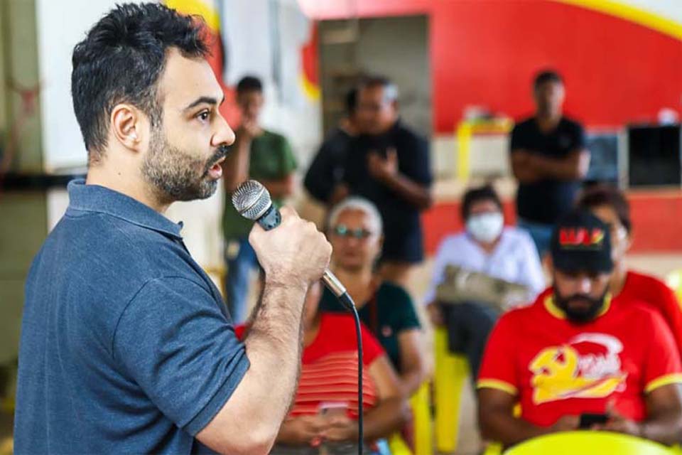 Durante Convenção da Frente Democrática Vinicius Miguel fala da importante defesa e permanente consolidação da Democracia