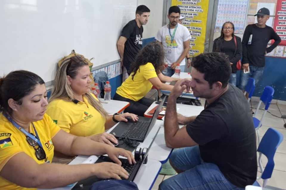 Educação para o trânsito e serviços de veículos e habilitação de condutores são ofertados à população do Baixo Madeira, em Porto Velho 