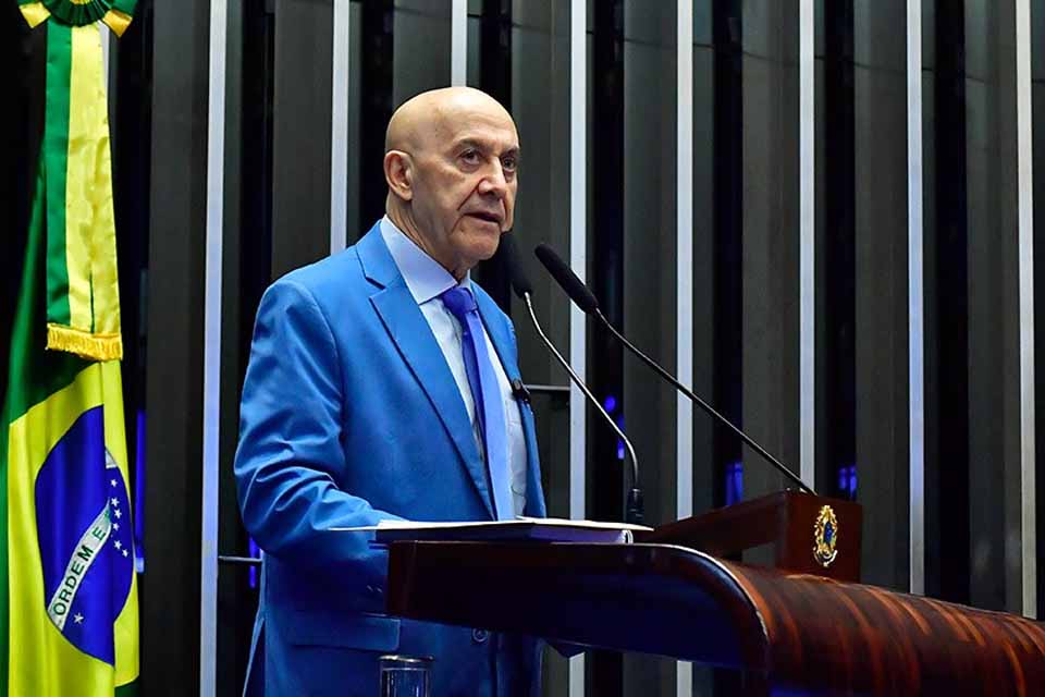 Enquete testou possibilidades de Confúcio Moura para o Governo de Rondônia em 2026