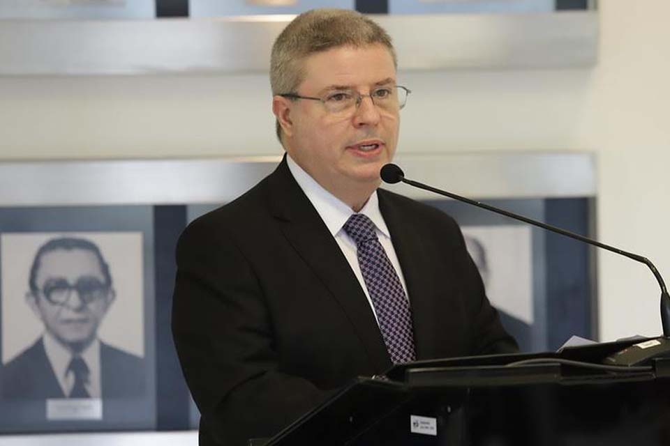 Ministro Anastasia está em Porto Velho para palestra hoje à noite (25) no Tribunal de Contas 