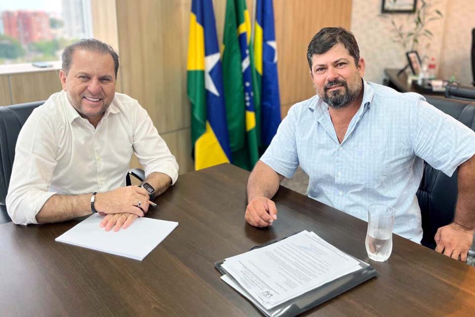 Cirone Deiró assegura recursos por meio de emenda parlamentar para festa de Alta Floresta