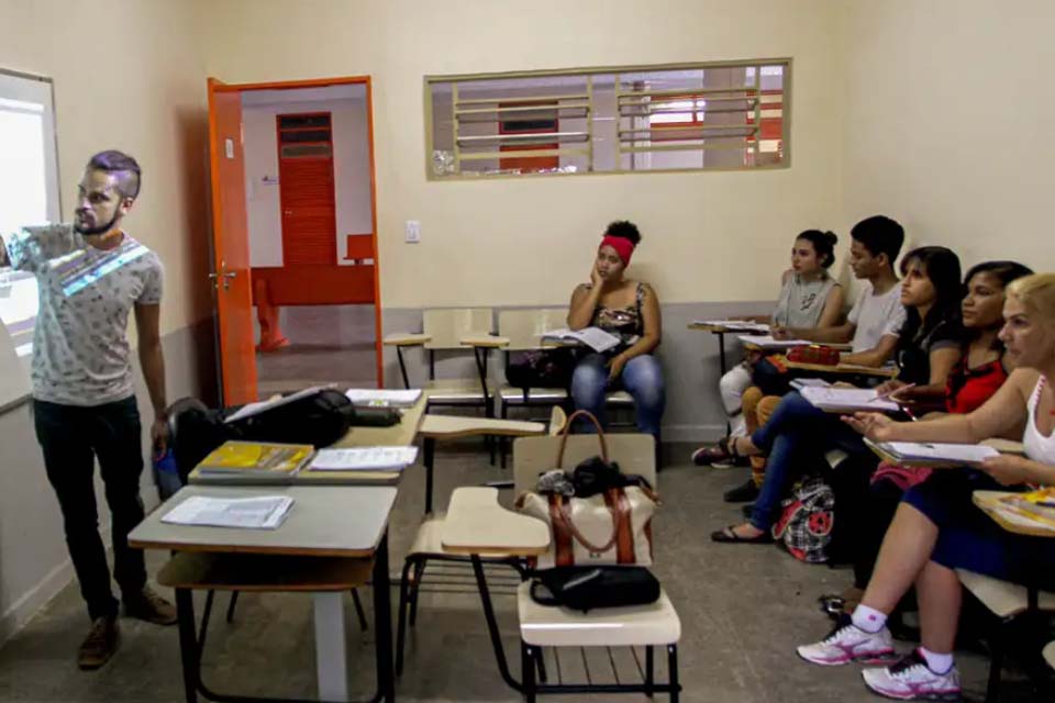 Pé-de-Meia: nascidos em maio e junho recebem hoje parcela de R$ 200