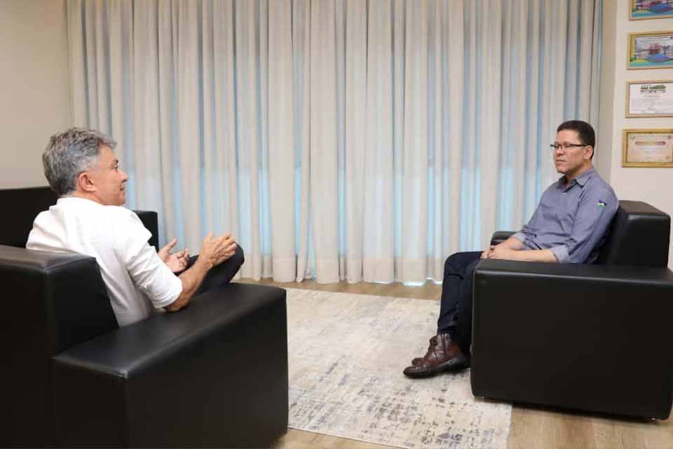 PSD cresce nacionalmente e reunião entre Expedito Júnior e Marcos Rocha movimenta bastidores em Rondônia