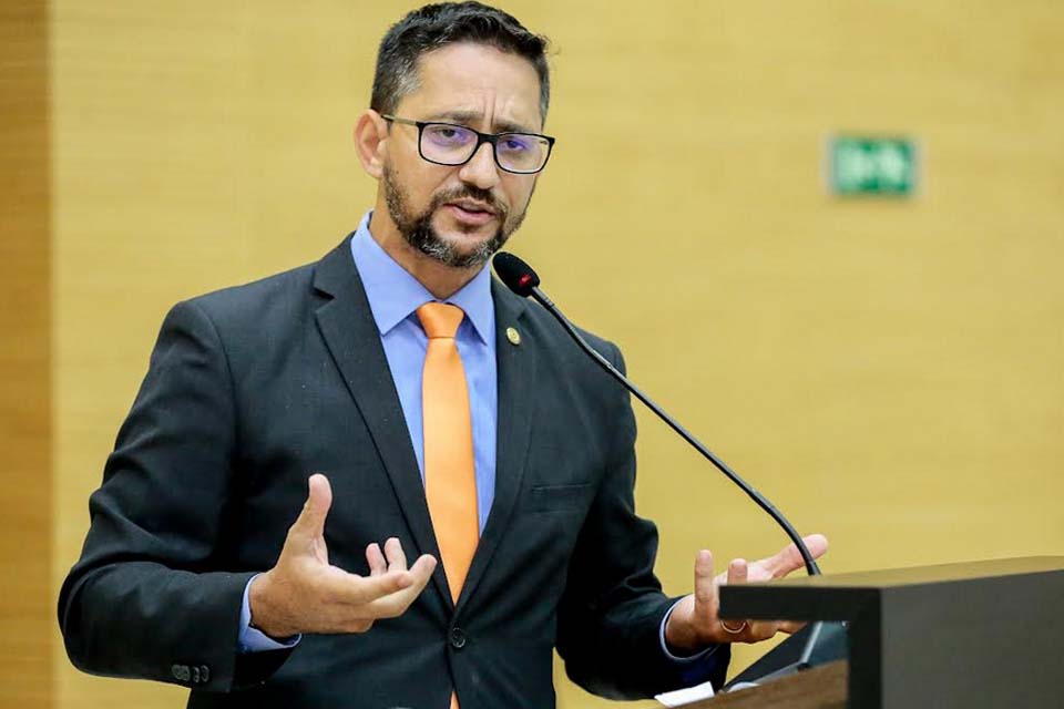 De autoria do deputado Anderson, Dia dos Atiradores do Tiro de Guerra é incluído no Calendário Oficial do Estado de Rondônia 