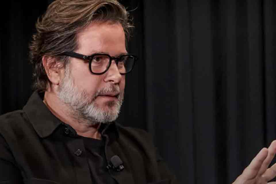 Murilo Benício relembra exaustão em novela: “Chorava de cansaço em casa”