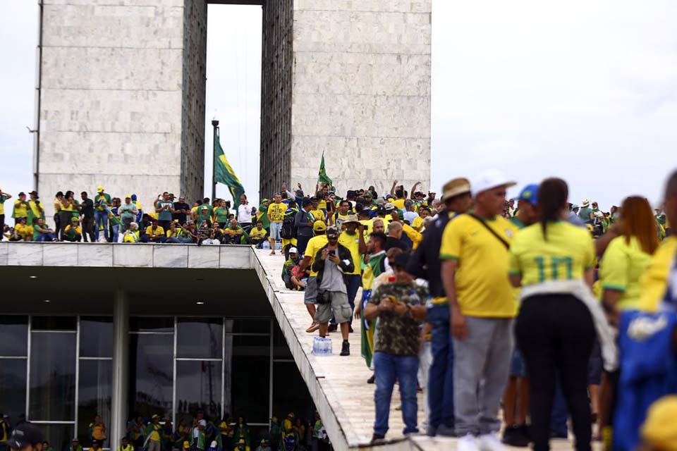 PGR amplia denúncia contra 31 investigados pelo 8 de janeiro