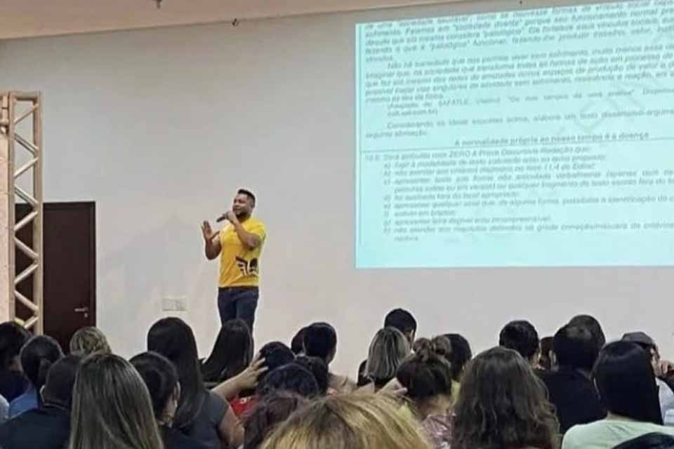 Após anúncio de concurso público na prefeitura, professor dá dicas de como conquistar uma vaga