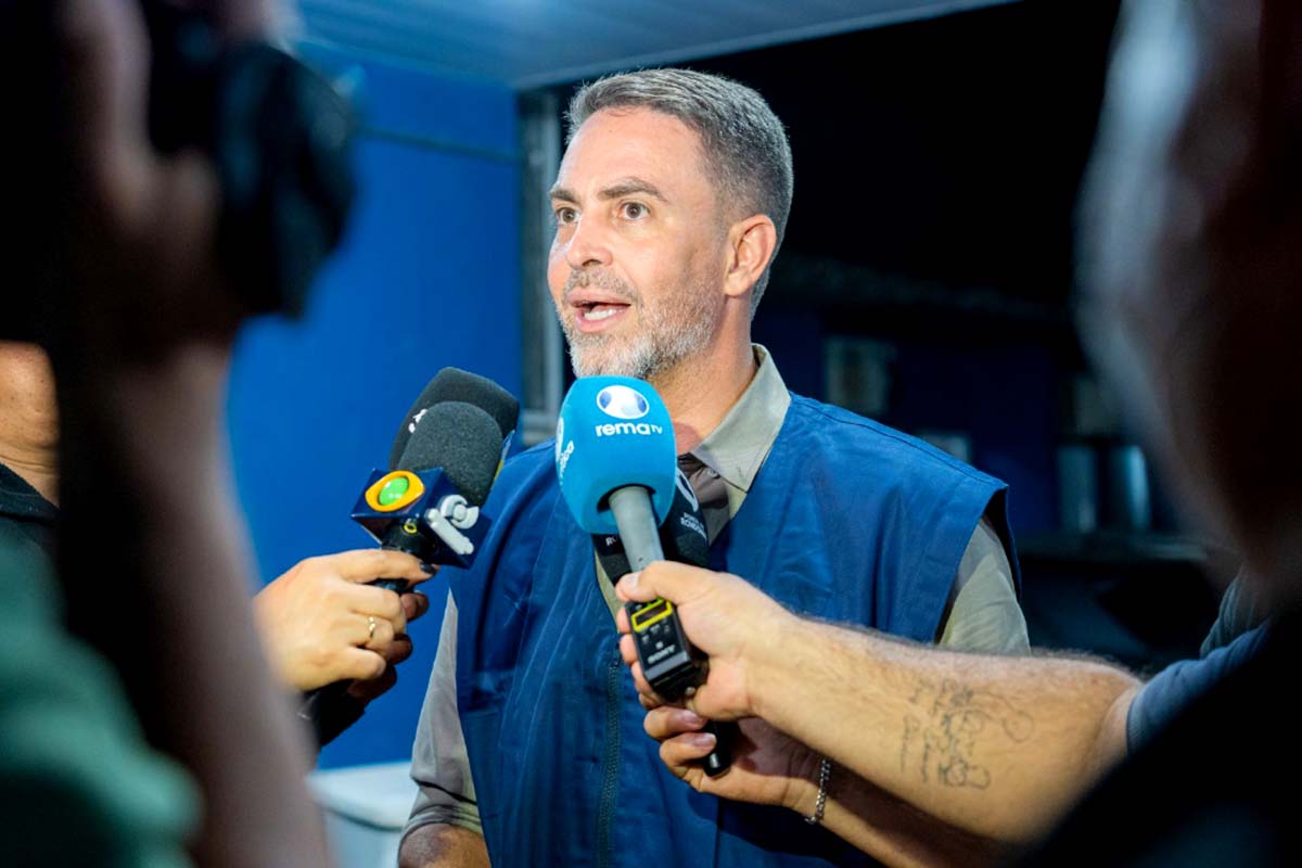 Mais de 100 profissionais aprovados em processo seletivo para diversas áreas assinam contrato e iniciam atendimento à população