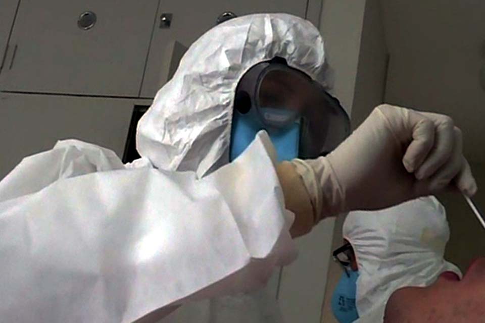 Pesquisadores brasileiros avançam no sequenciamento do coronavírus