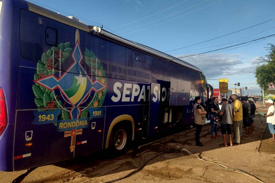 Moradores dos bairros Mariana e São Francisco realizam cadastro socioeconômico para Regularização Fundiária