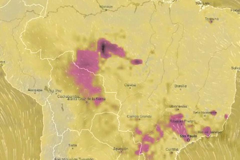 Sedam monitora fumaça vinda da Bolívia e Oeste do Mato Grosso para Porto Velho