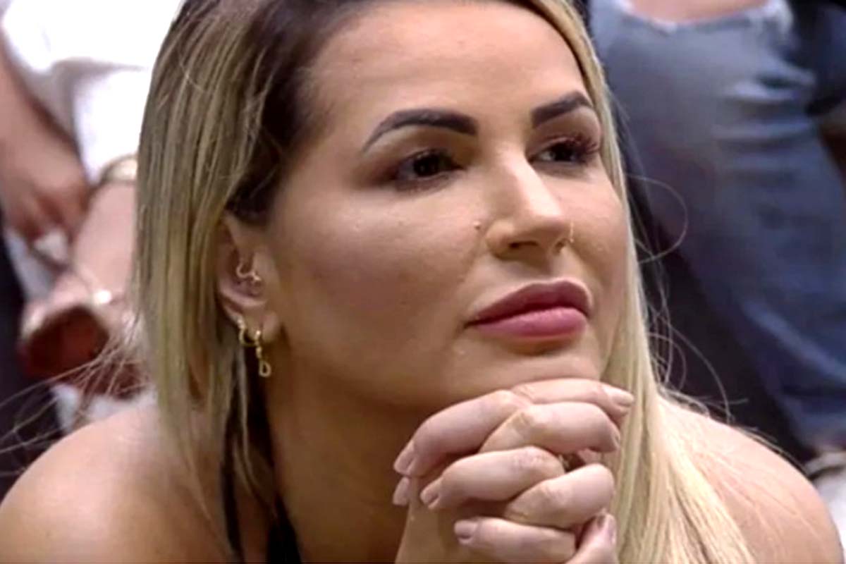 STJ nega pedido de liberdade de Deolane Bezerra