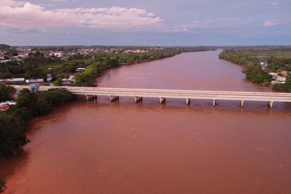 Defesa Civil emite comunicado de alerta sobre nível do rio Machado
