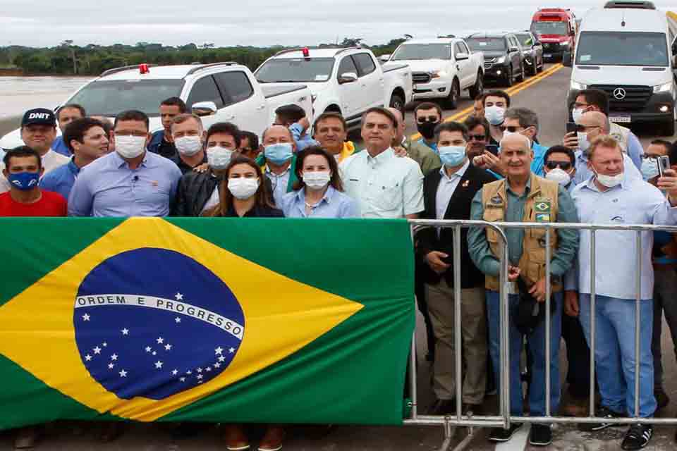  Ponte do Abunã inaugurada, políticos vaiados e Bolsonaro define o Marcos para 2022