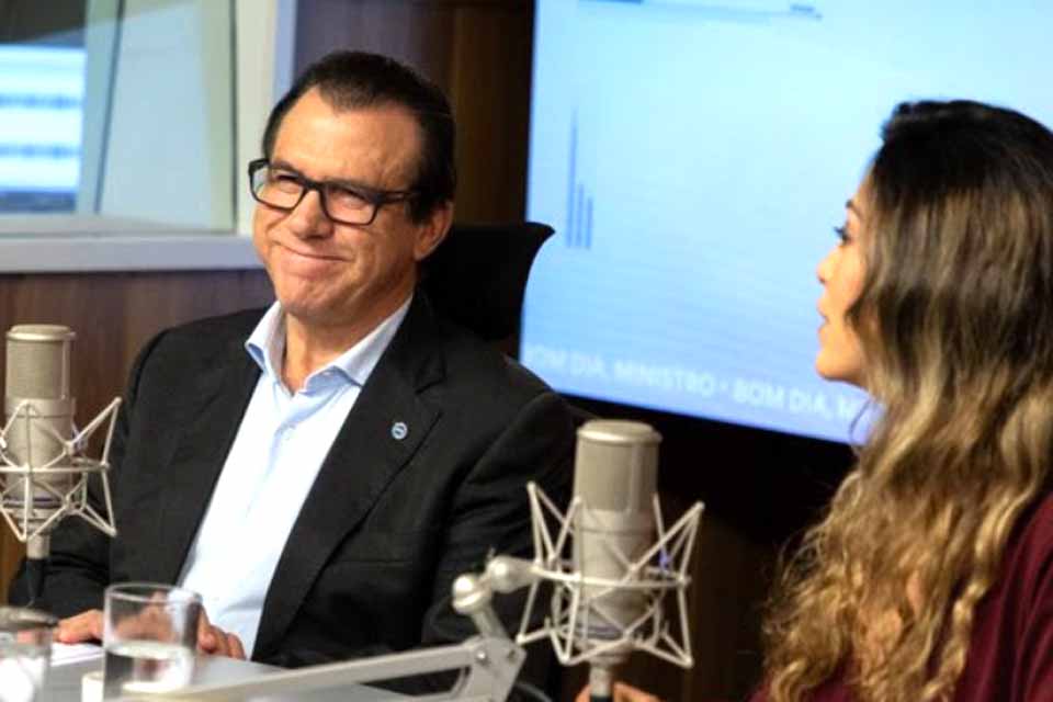 “Não é uma bolha, é um crescimento consistente”, diz Luiz Marinho, sobre os 5 milhões de empregos formais gerados a partir de 2023