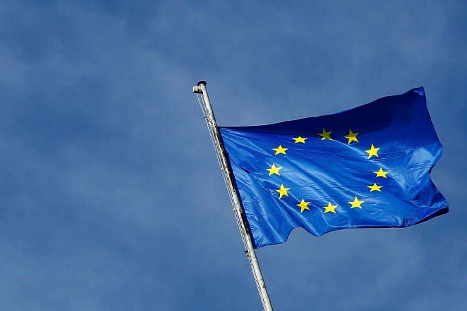 Comissão Europeia realiza primeiras transferências do plano de Recuperação Econômica
