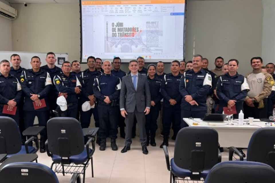 Não é acidente, é homicídio, diz promotor do MPRO em capacitação sobre crimes de trânsito