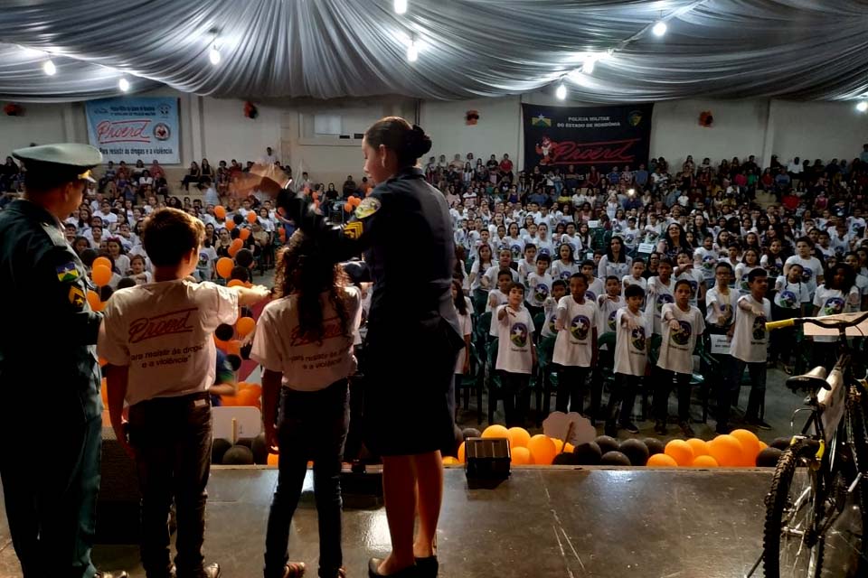 Proerd forma 486 alunos em Ji-Paraná