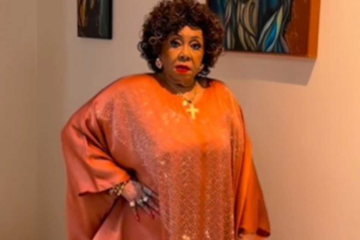 “E eu lá sou mulher de IA?”: Alcione reage a rumores após vídeo sambando viralizar