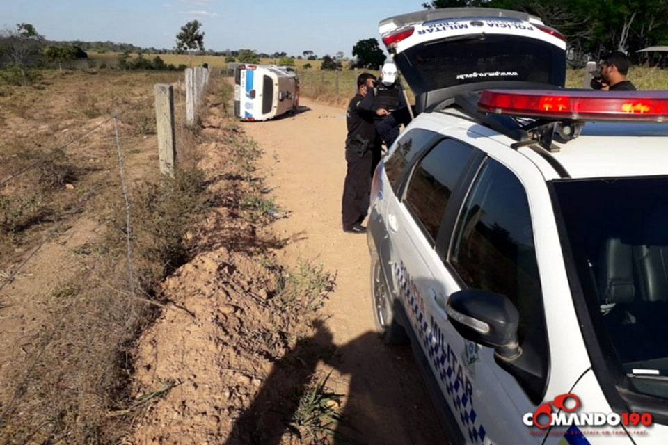  Policiais Penais interceptam celulares e drogas que foram lançados em Presídio