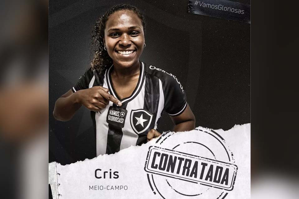 Botafogo contrata meia Cris para o time feminino, que disputará Série A1 do Brasileirão