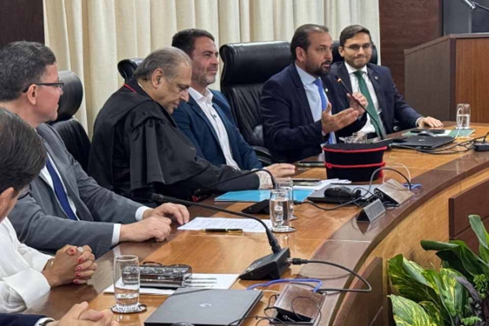 Laerte Gomes participa de solenidades no Tribunal de Justiça de Rondônia e representa o Poder Legislativo estadual