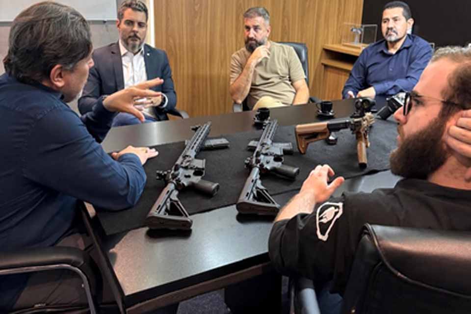 Thiago Flores destina R$ 200 mil para reforçar armamento da PM e da Polícia Civil no Vale do Jamari 