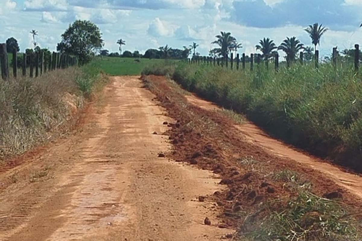 Prefeitura de Espigão do Oeste intensifica trabalhos na zona rural