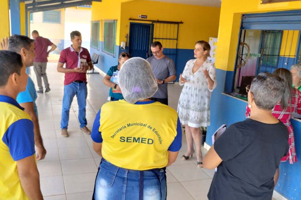 Presidenta do SINTERO e Regional Norte percorrem mais de 600 km para atender solicitação de funcionários/as de Escola na Ponta do Abunã