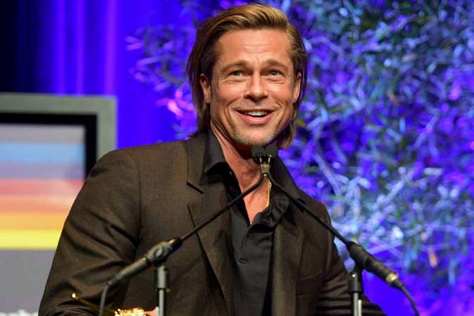 Após brincadeira, Brad Pitt afirma que não está no Tinder
