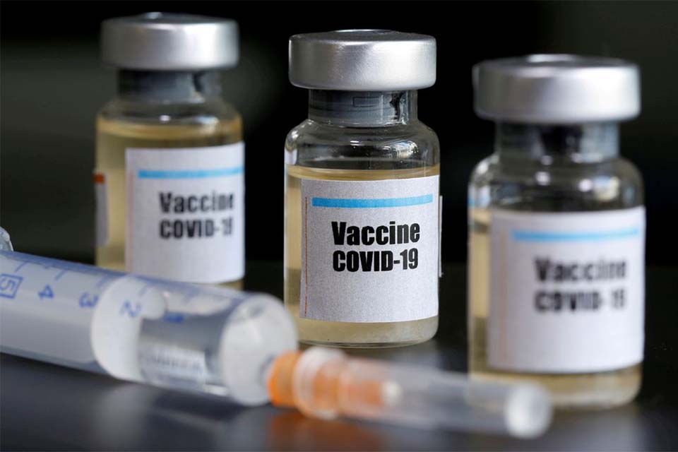 Os ‘‘canalhas’’ furam fila para tomar vacina; mais doses chagam a Rondônia; e na Capital a Covid-19 causa colapso na saúde pública