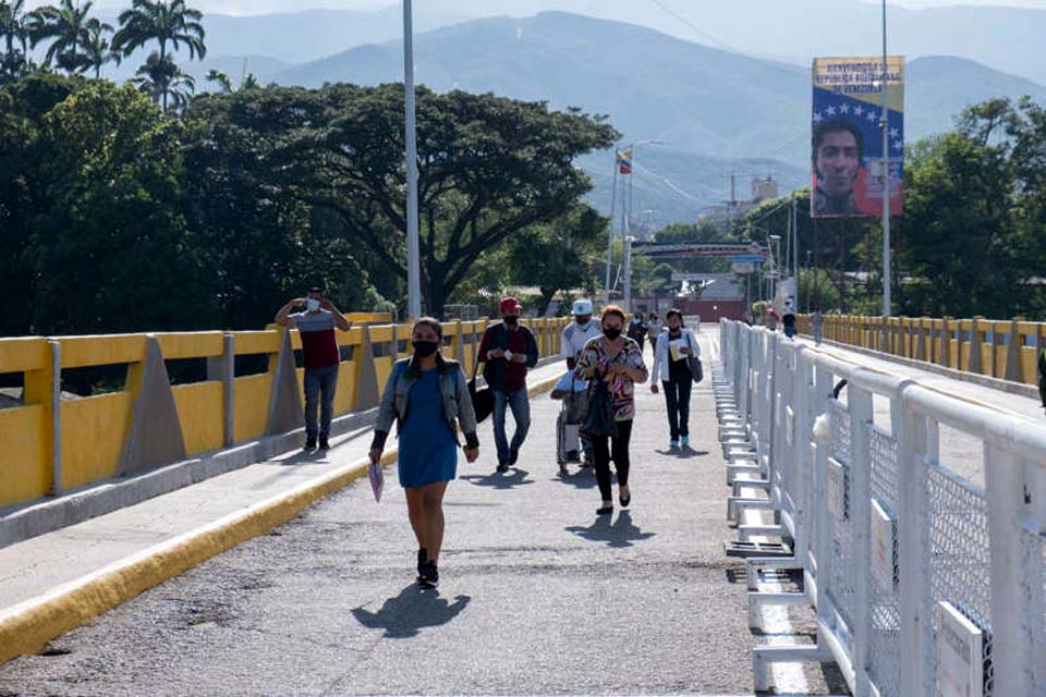 Colômbia e Venezuela buscam reaproximação com canal extraoficial
