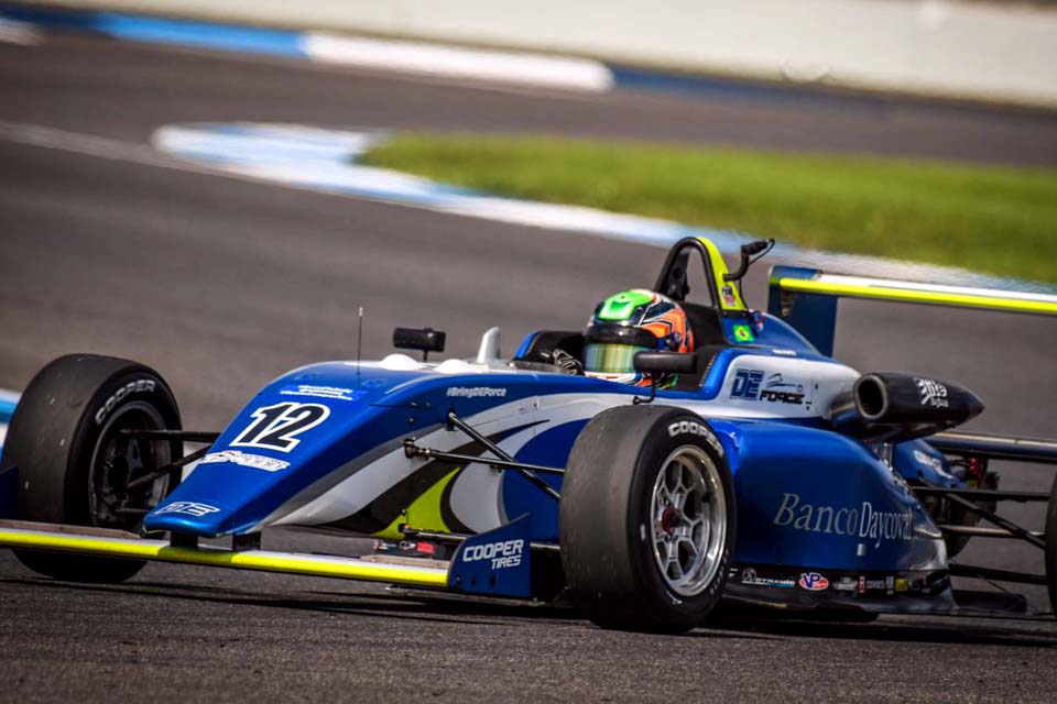 Pernambucano de 17 anos bate recorde na categoria de acesso à F-Indy