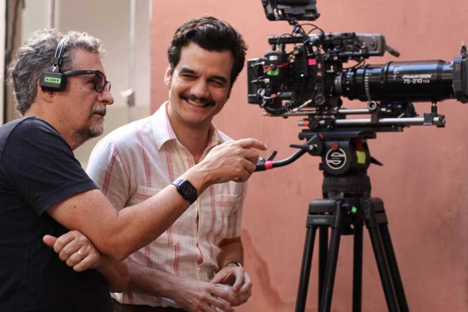 Diretor de “O Agente Secreto” celebra sucesso no Brasil e reconhecimento internacional