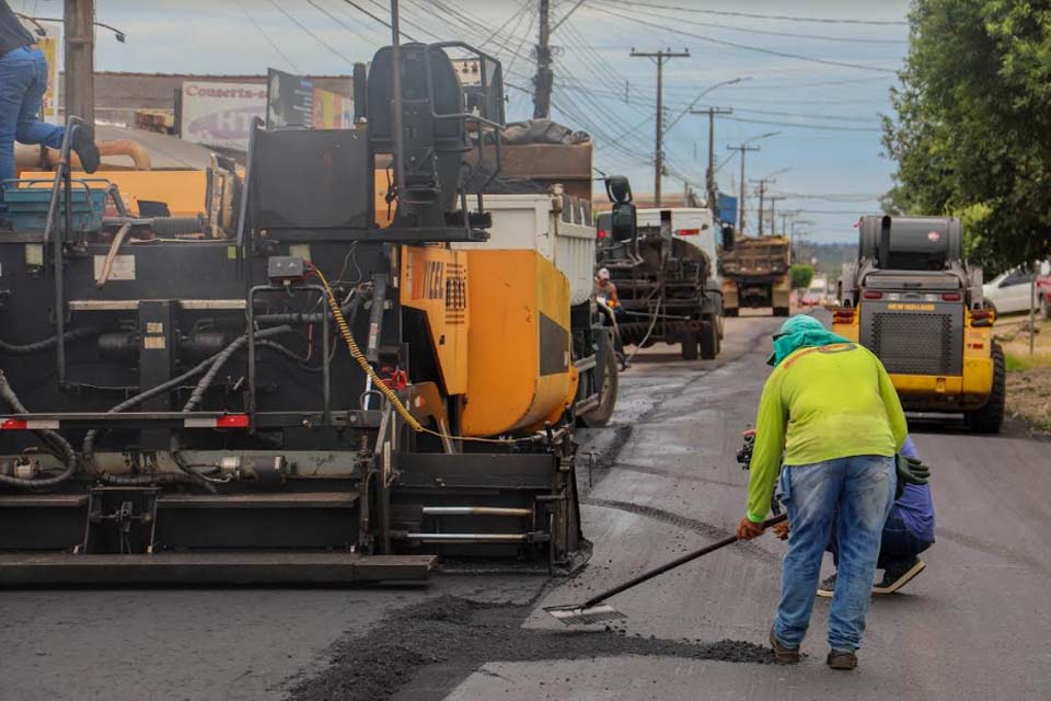Nova gestão determina continuidade das obras em Ji-Paraná