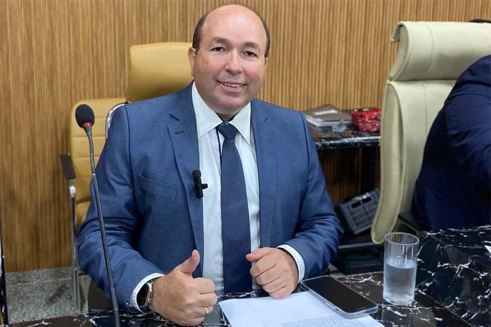 Vereador Edwilson Negreiros solicita melhorias para o ramal Tamanduá na Zona Rural de Porto Velho